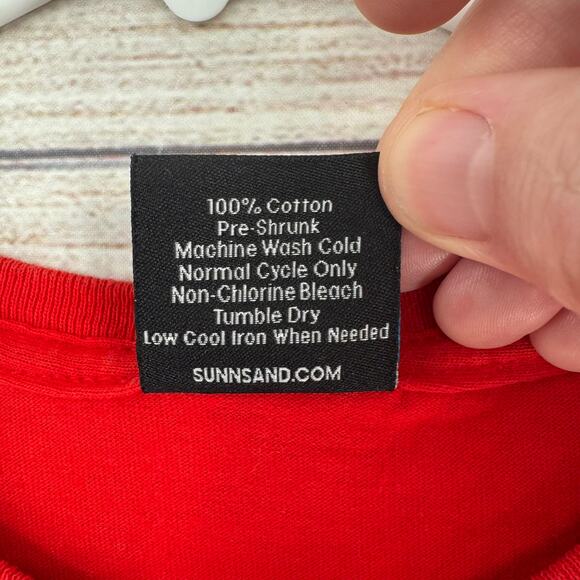 Vintage Laurel Burch Feline Friends Cats T-Shirt Adult Medium Red Made in USA - Picture 5 of 7